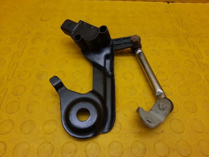 Датчик дорожного просвета Audi Q5 2014 8R0941309C 8RB CMGB, задний левый