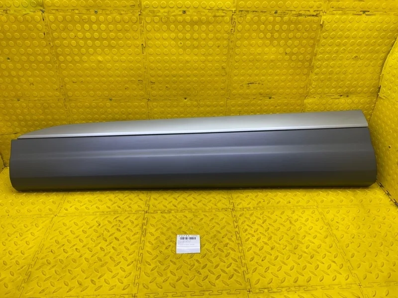 Накладка двери Audi Q7 2016 4M0853959F 4MB CVM011957, передняя левая