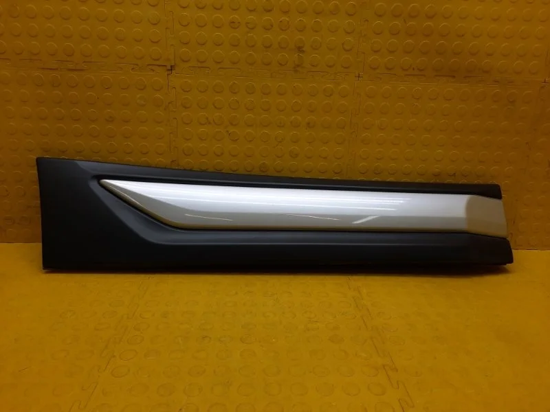 Молдинг двери Mitsubishi Outlander 2021 5757A750 GF2W 4B12 DB2762, задний правый