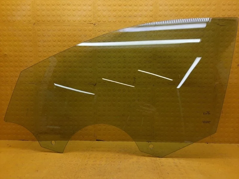 Стекло двери Volkswagen Polo 2021 60U845201A CK4 CWVA, переднее левое