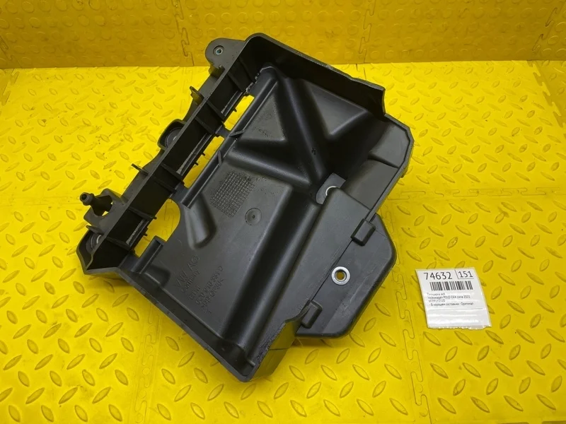 Площадка АКБ Volkswagen Polo 2021 6C0915331D CK4 CWVA