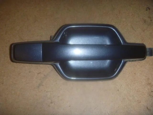 Б.у. ручка двери MITSUBISHI PAJERO V98W MITSUBISHI PAJERO V98W