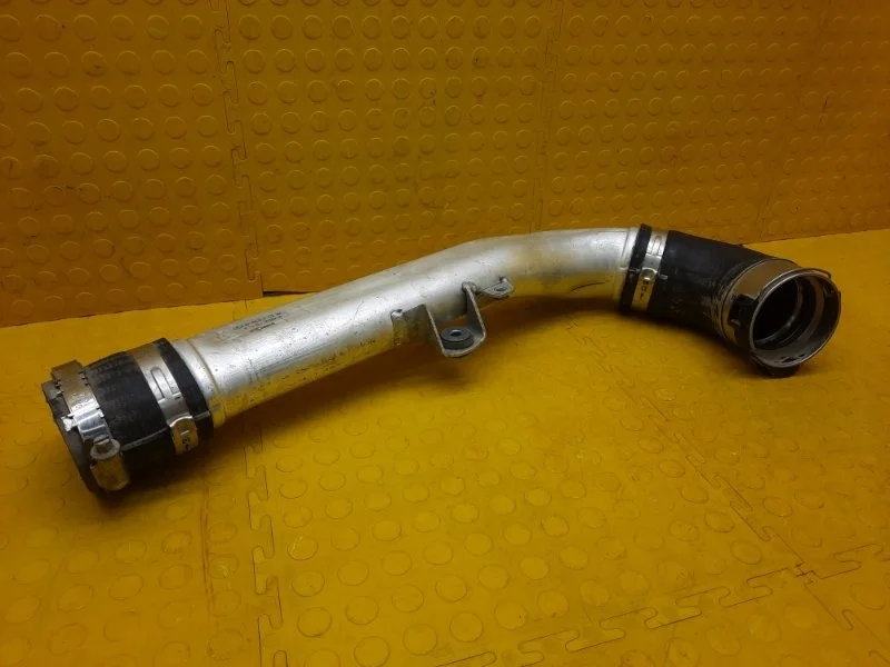 Патрубок интеркулера Mercedes-Benz Glc- Class 2015 A6510905337 X253 M651 D22