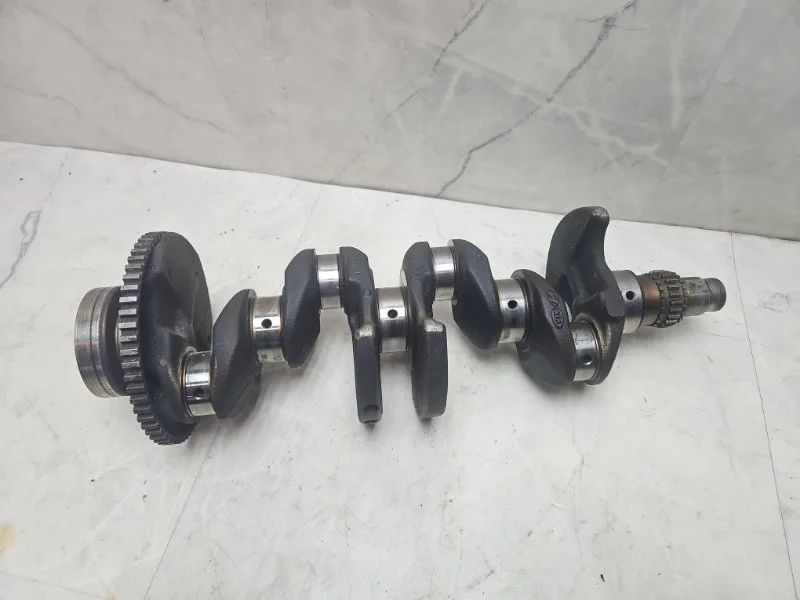 Коленвал Kia Rio 2015 231102B100 3 1.4 G4FA