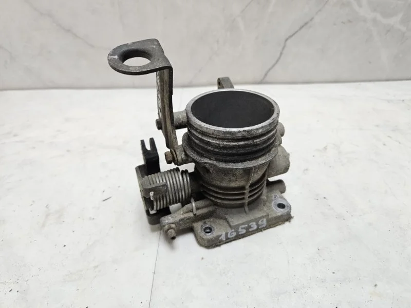 Дроссельная заслонка Renault Scenic 1998 7700861679 1 1.6 K7MA702
