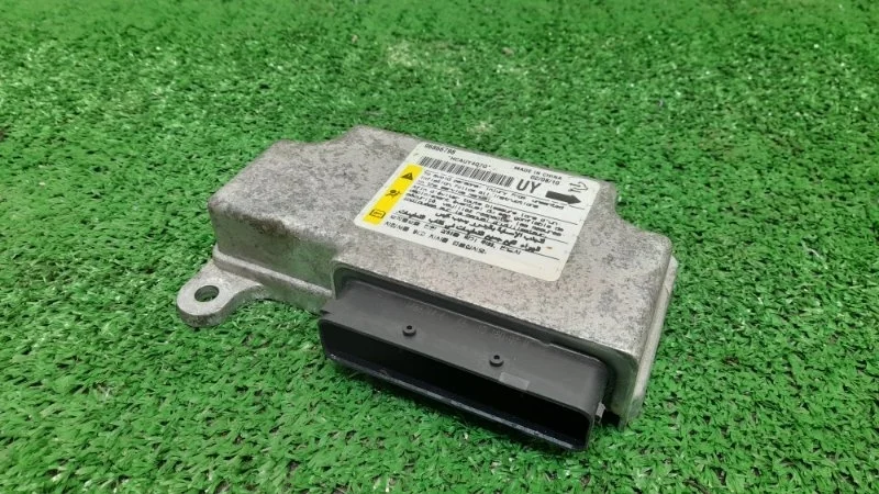 Блок управления AIR BAG Chevrolet Captiva 2010 96866798 C100 3.2 (230 Л.С.)