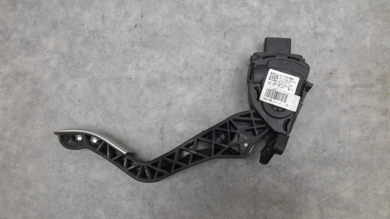 Педаль газа Peugeot 408 2015 9671433880 1.6 (EC5) 116 MT