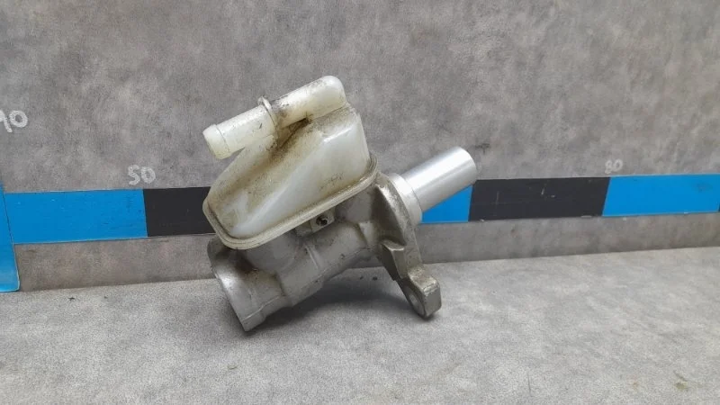 Главный тормозной цилиндр Nissan Murano 2010 D60101AA1B Z51 3.5 VQ35DE