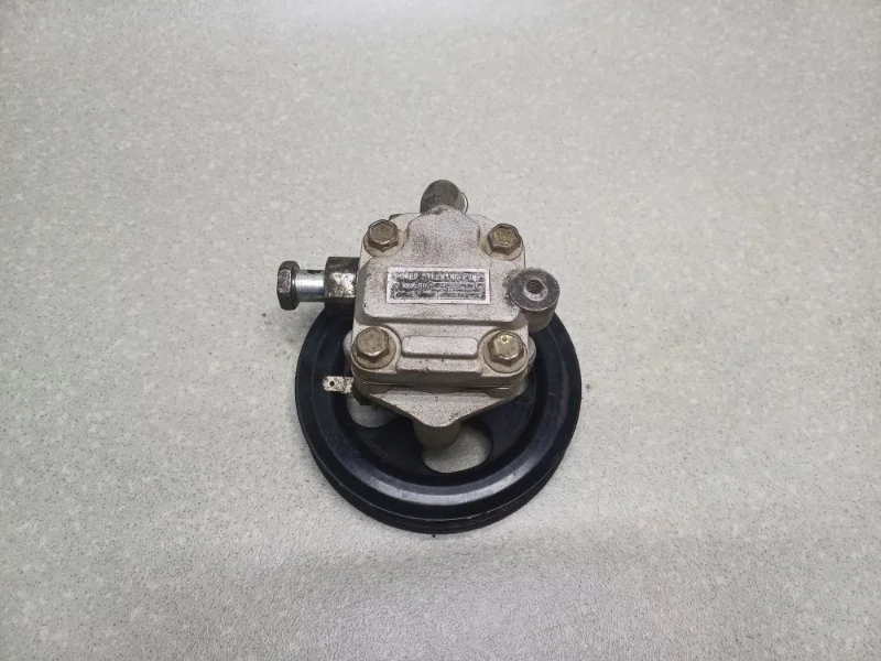 Насос гидроусилителя Mitsubishi L200 2008 MR992871 4 2.5 (4D56U 136) MT