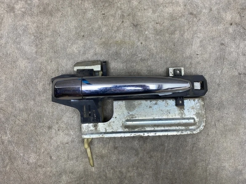 Ручка двери Subaru B9 Tribeсa 2007 61160XA01A USA 3.0 EZ30 AT, задняя правая