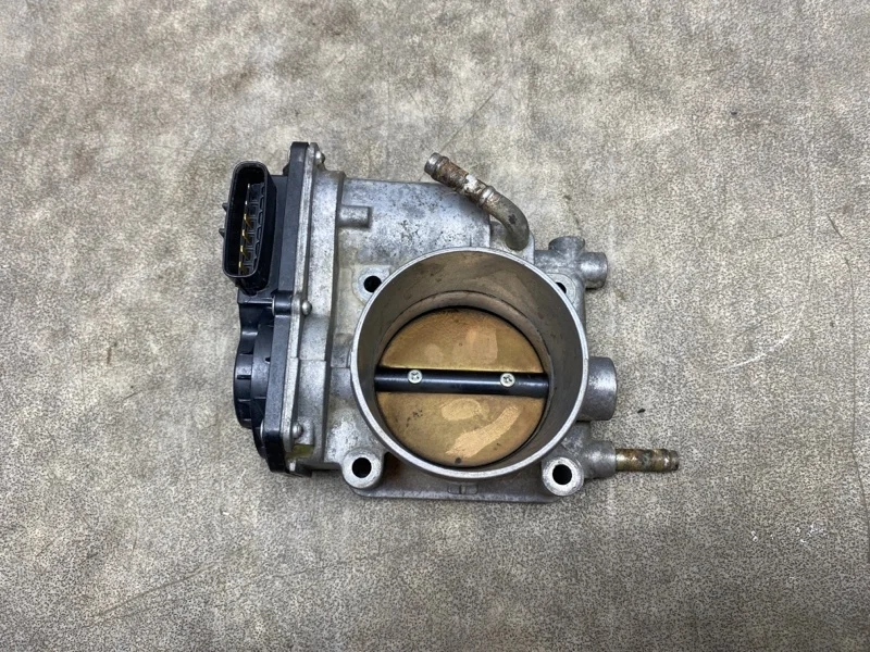 Дроссельная заслонка Subaru B9 Tribeсa 2007 16112AA160 USA 3.0 EZ30 AT