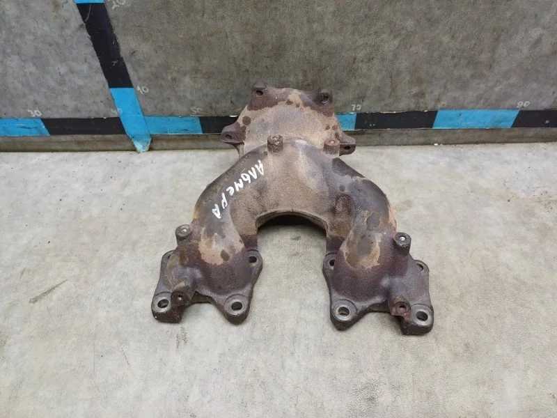 Коллектор выпускной Nissan Almera 2005 14002BM700 N16 1.5 QG15