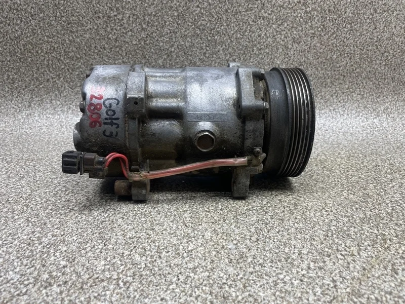 Компрессор кондиционера Volkswagen Golf 1997 1J0820803J 3 1.8 AAM