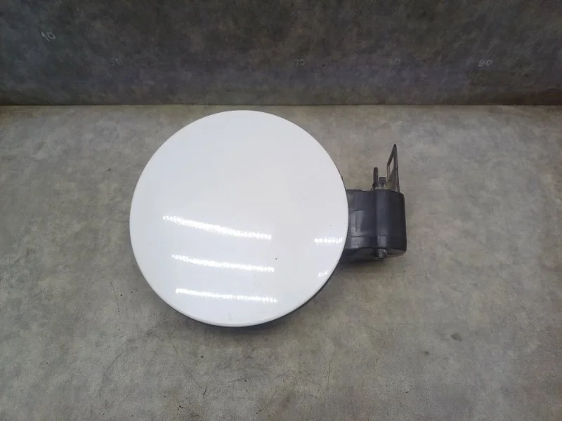 Лючок бензобака Opel Astra J 2013 13393911 GTC 1.4 A14NET AT