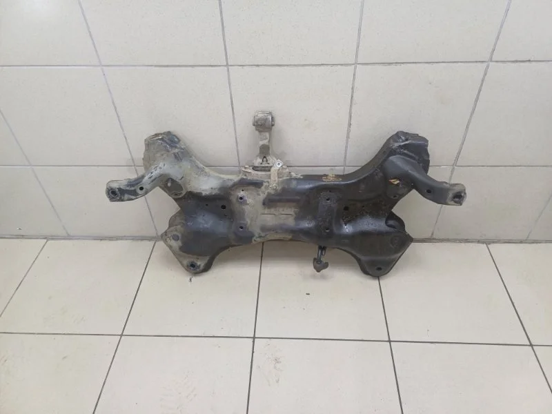 Подрамник Hyundai Solaris 2014 624014Y000 1.6 G4FC, передний