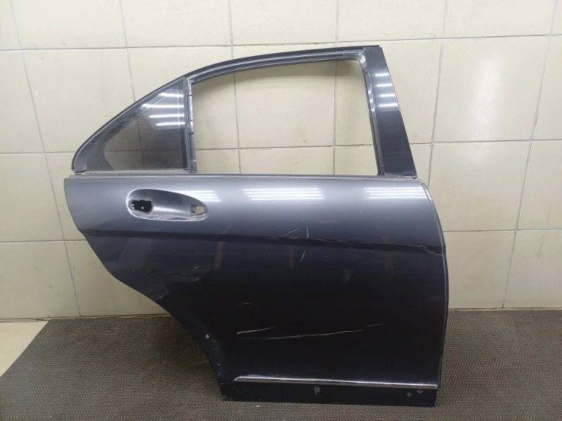 Дверь Mercedes-Benz C-Class 2008 A2047302200 W204 3.0 AT M272, задняя правая