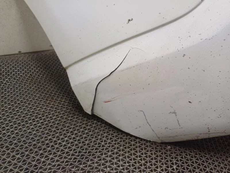 Бампер Renault Sandero 2012 8200911780 1 1.4 K7J710 MT, передний