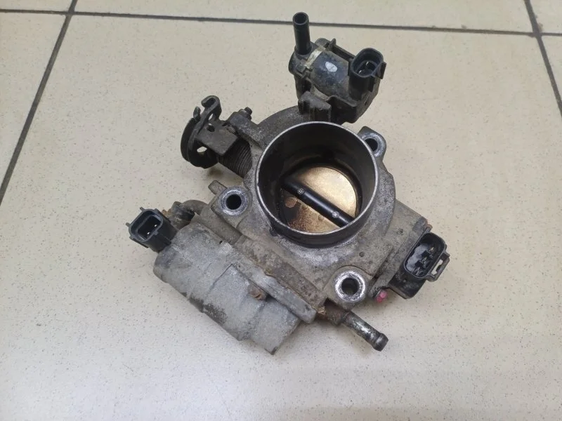 Дроссельная заслонка Mazda Mazda3 2006 Z60113640B BK 1.6 Z6