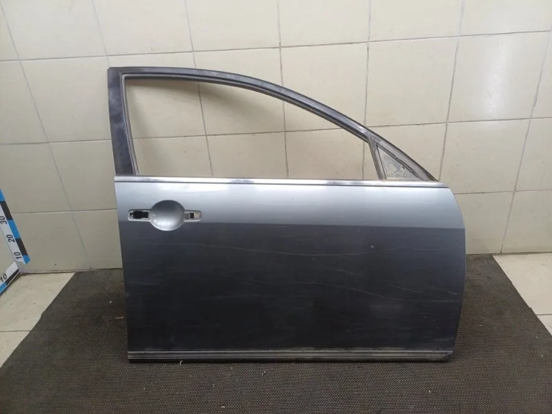 Дверь Nissan Teana 2006 H010M9W5MA J31 2.3 VQ23DE AT, передняя правая