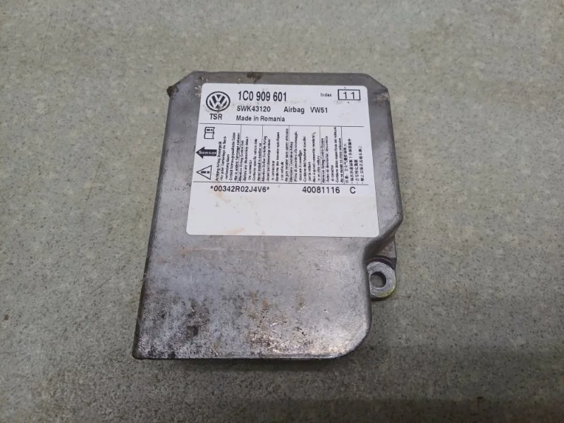 Блок управления AIR BAG Skoda Octavia 2008 1C0909601 A4 1.6 BFQ MT