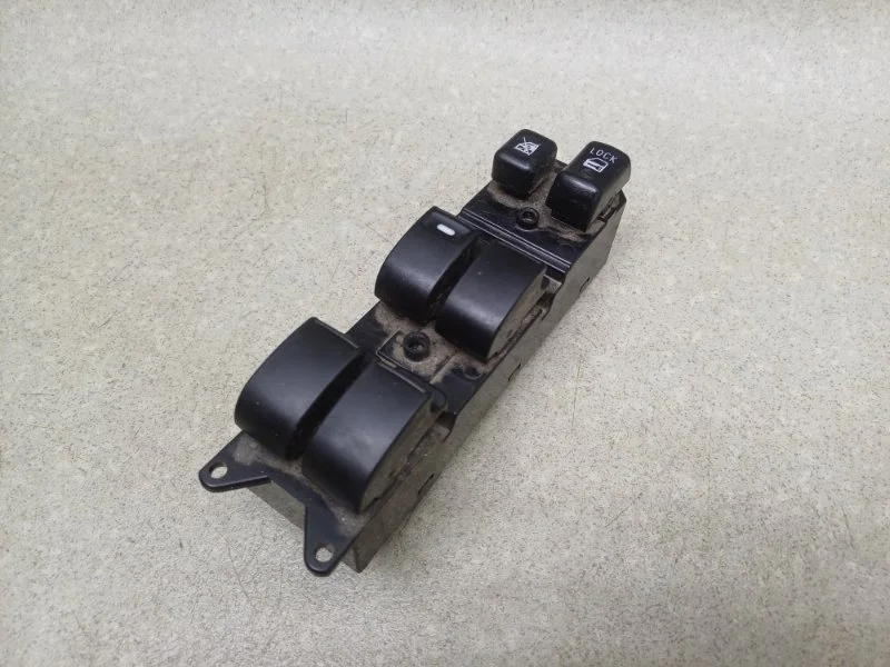 Блок управления стеклоподъемниками Mitsubishi Asx 2011 8608A207 1.8 4B10 CVT, передний левый