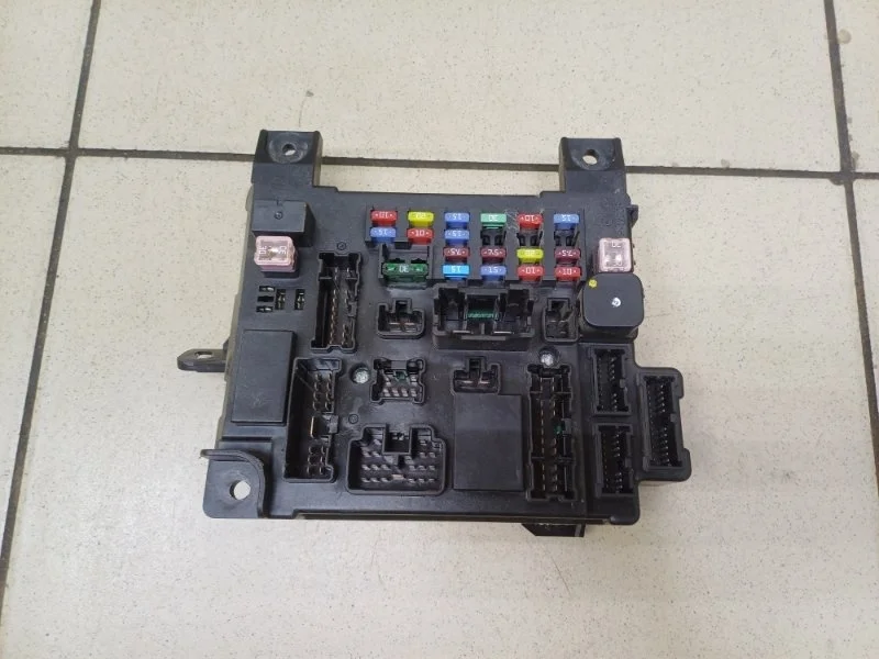 Блок предохранителей Mitsubishi Asx 2011 8637A643 1.8 4B10 CVT