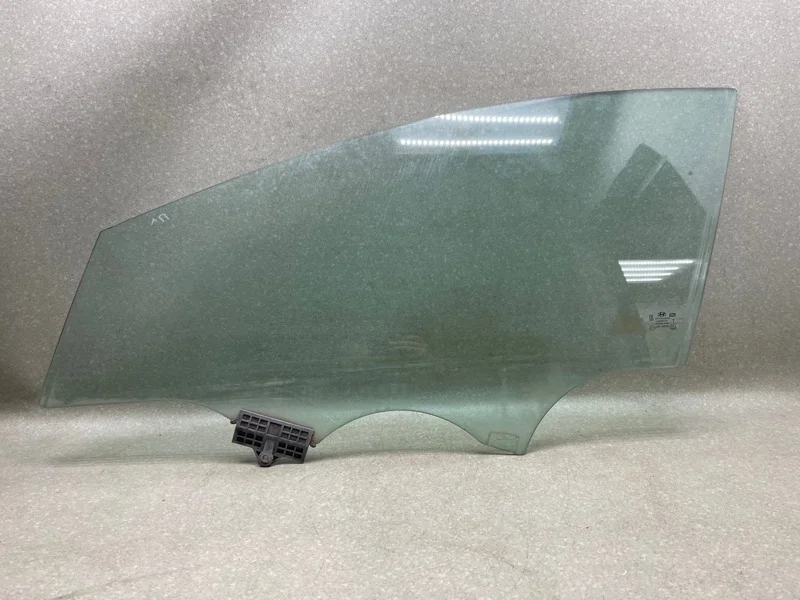 Стекло Hyundai I40 2016 824113Z000 2.0 G4NA AT, переднее левое