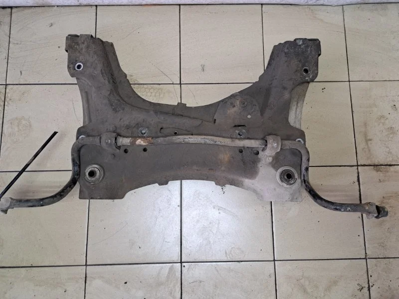 Подрамник Renault Fluence 2010 544019550R 1.6 K4MW839 AT