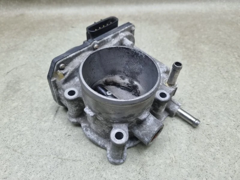 Дроссельная заслонка Toyota Rav4 2014 2203037050 A40 2.0 3ZR AT