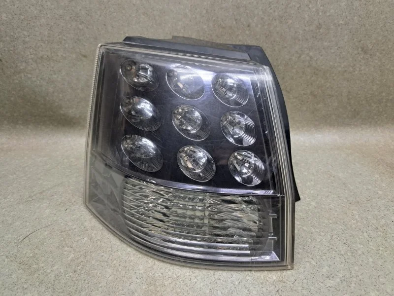 Фонарь Mitsubishi Outlander 2008 8330A379 2.4 4B12 MT, задний левый