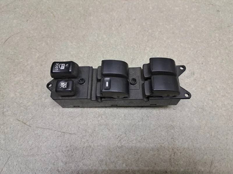 Блок управления стеклоподъемниками Mitsubishi Outlander 2008 7221A541 2.4 4B12 MT, передний левый