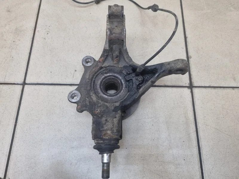 Кулак поворотный Citroen C4 2011 364796 1.6 EP6C AT, передний правый