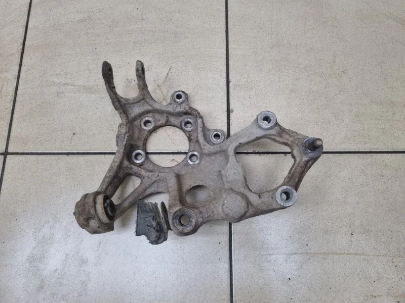 Кулак Mazda 6 2010 GS1D2612XB 1.8 L8 MT, задний левый