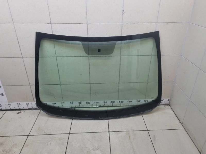 Стекло лобовое Renault Logan 2017 727124976R 2 1.6 K7MA812 (82)