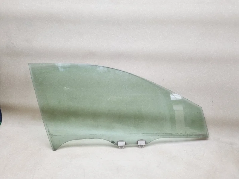 Стекло Honda Accord 2008 73300TL0E20 8 2.4 K24Z3 AT, переднее правое