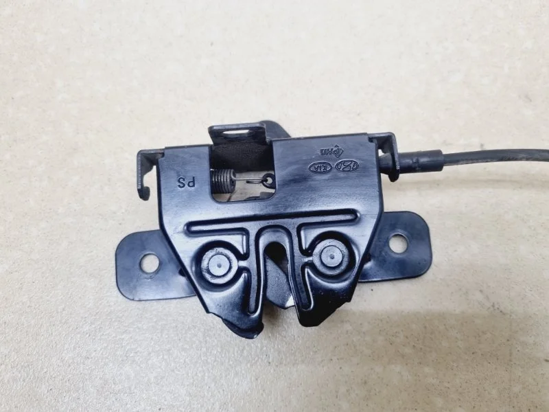 Замок капота Kia Soul 2014 81130B2000 2 1.6 G4FG MT