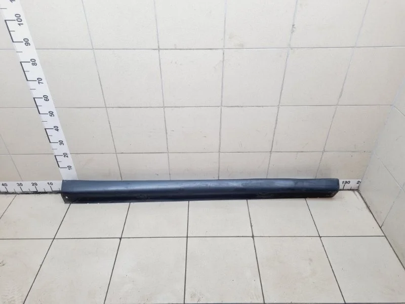 Накладка порога Mitsubishi Outlander 2018 6512A602 3 2.0 4B11 2WD AT, правая