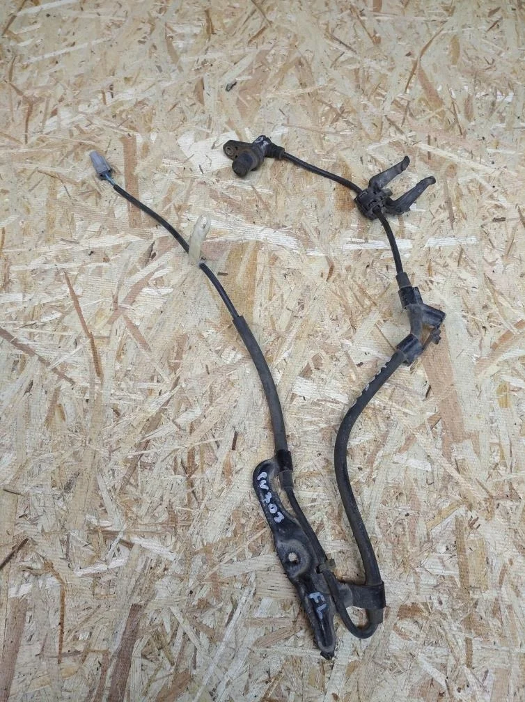 Б.у. датчик abs TOYOTA CAMRY V30 ACV30 TOYOTA CAMRY V30 ACV30