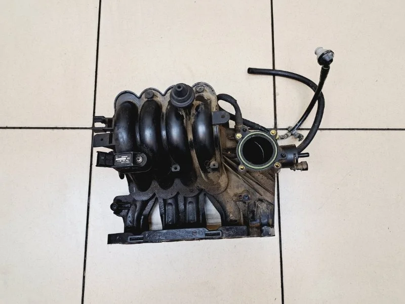 Коллектор впускной Fiat Albea 2007 71765750 1.4 350A1000