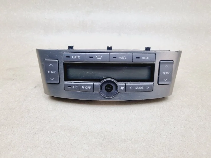 Блок управления отопителем Toyota Avensis 2007 5590205050 2.0 1AZ-FSE AT