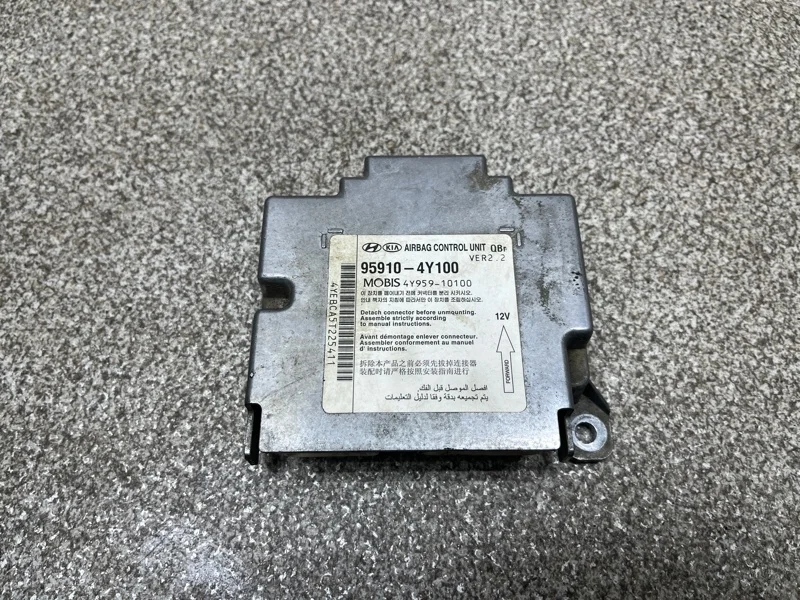 Блок управления AIR BAG Kia Rio 2012 959104Y100 3 1.6 G4FC MT