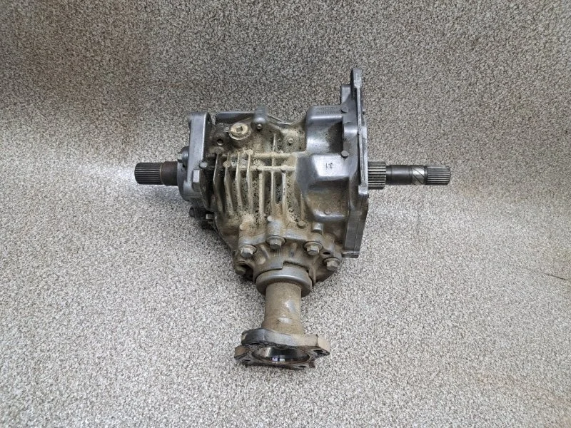 Раздаточная коробка Renault Duster 2014 8200988059 1.5 K9KE884 MT