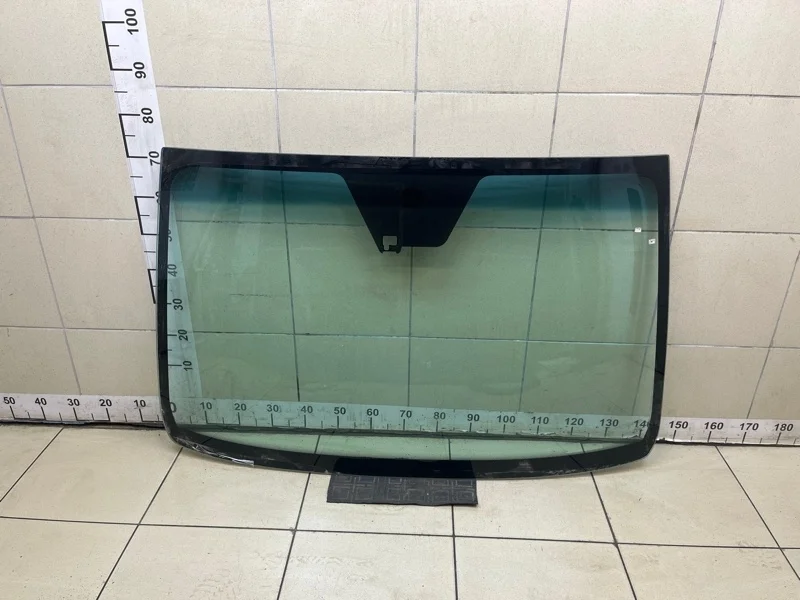 Стекло лобовое Ssangyong Kyron 2008 7911009013 2.0 D20DT