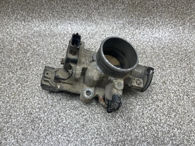 Дроссельная заслонка Kia Cerato 2006 3510026800 1 1.6 G4ED