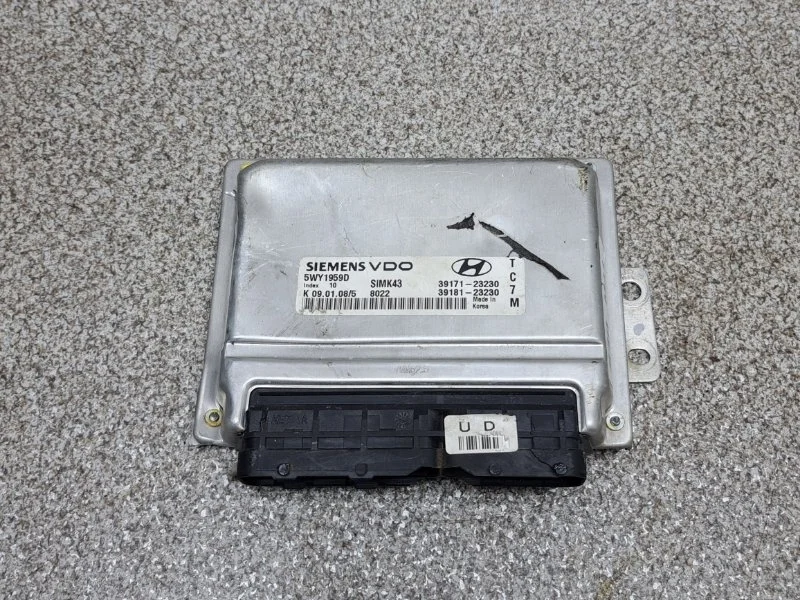 Блок управления двигателем Hyundai Tucson 2008 3918123230 1 2.0 G4GC МТ