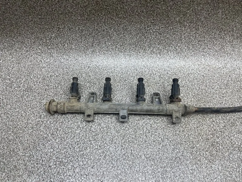 Топливная рейка (рампа) Kia Cerato 2006 3534026660 1 1.6 G4ED