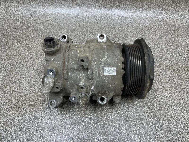Компрессор кондиционера Toyota Camry 2008 8831033250 XV40 2.4 (2AZFE) АТ