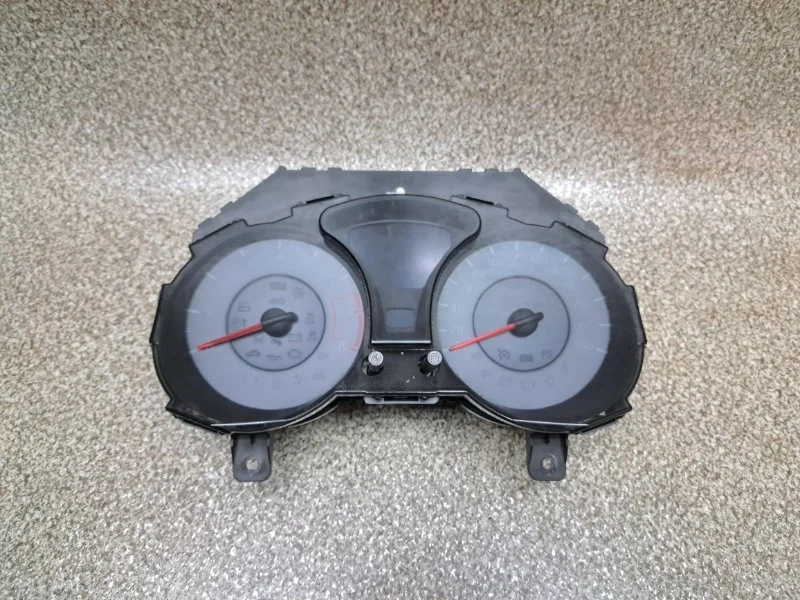 Щиток приборов Nissan Juke 2011 248101KA0B 1.6 HR16DE MT