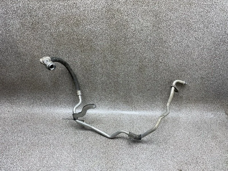 Трубка кондиционера Nissan Juke 2011 924801KA0A 1.6 HR16DE MT