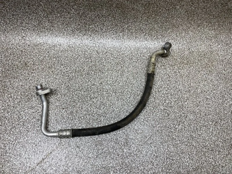 Трубка кондиционера Nissan Juke 2011 924901KK0A 1.6 HR16DE MT